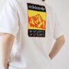 Beyaz Sırt Göğüs Mountain Nakış Tshirt