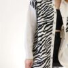 krem-parcali-zebra-desen-gabardin-ceke-8087a9