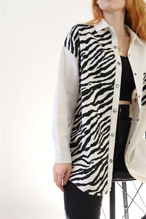 Krem Parçalı Zebra Desen Gabardin Ceket