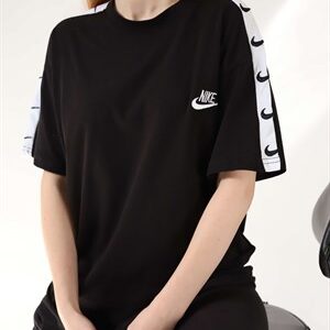 Siyah Omuz Şerit Logo Tshirt