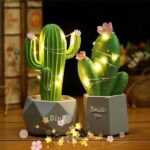 BUFFER® Led Işıklı Sevimli Kaktüs Dekoratif Masa Lambası Mini Biblo Gece Lambası Yeşil