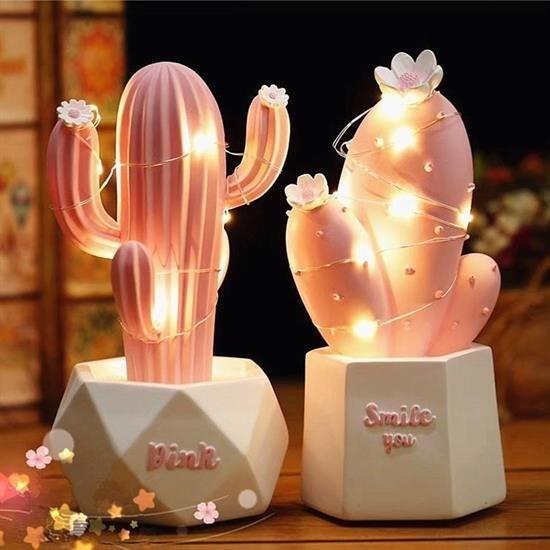 BUFFER® Led Işıklı Sevimli Kaktüs Dekoratif Masa Lambası Mini Biblo Gece Lambası Pembe